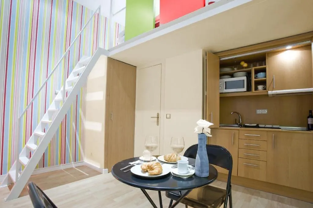 Apartamentos Colon 3000 바르셀로나