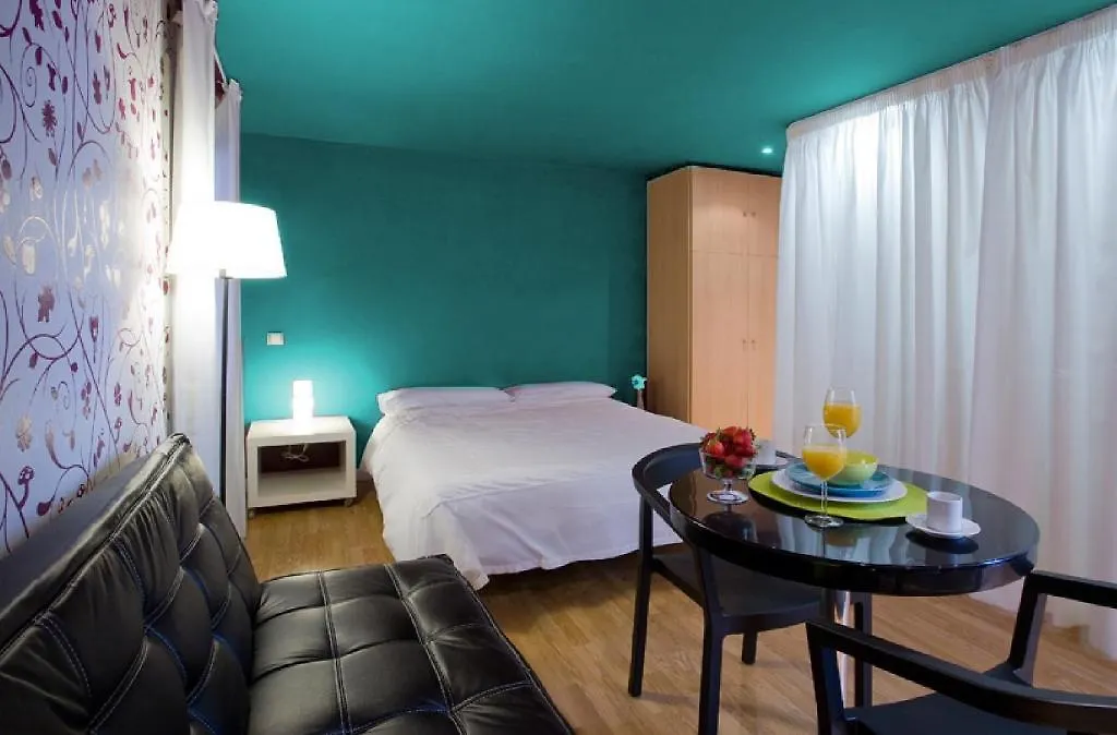아파트 Apartamentos Colon 3000 바르셀로나