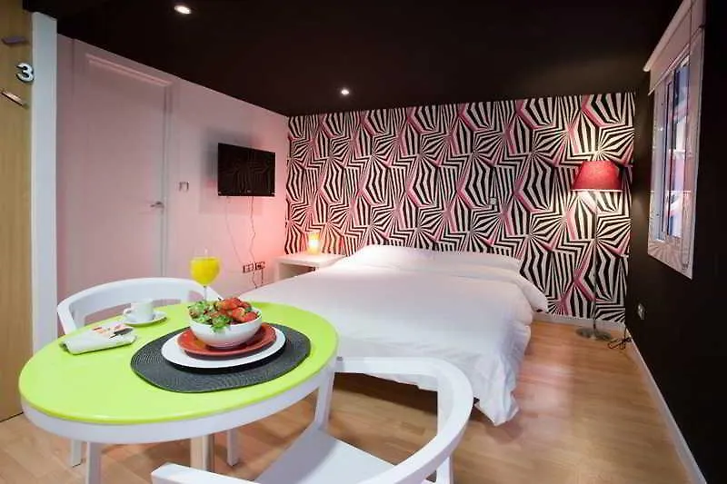 Apartamentos Colon 3000 바르셀로나